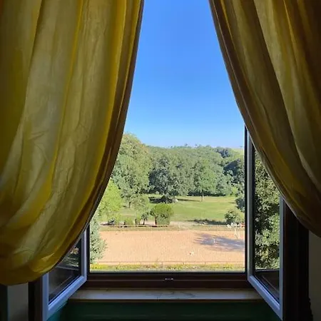 Domaine De Linars ☆ L'etage Du Chateau ☆ *