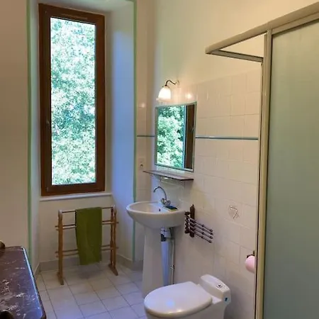 Domaine De Linars ☆ L'etage Du Chateau ☆