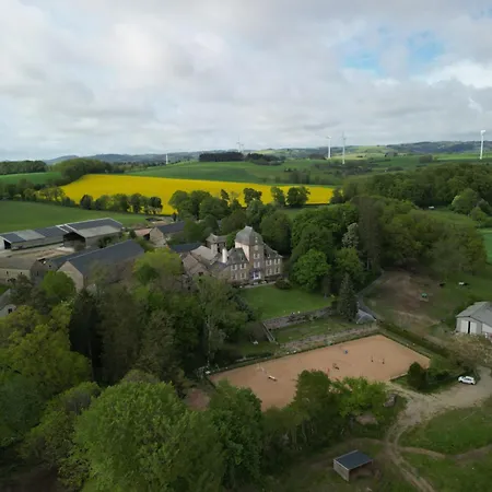 Domaine De Linars ☆ L'etage Du Chateau ☆ Daire Le Truel