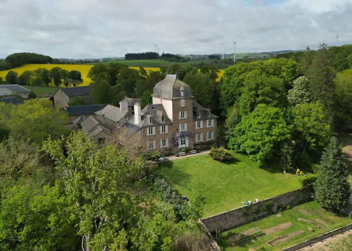 Appartamento Domaine De Linars ☆ L'étage Du Château ☆